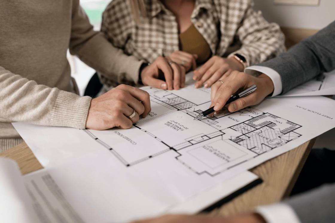 How To Find Buyer For Commercial Real Estate Property? Putting...